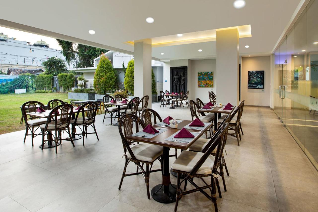 Kimaya Sudirman Yogyakarta By Harris Exterior foto